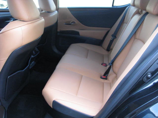 2023 Lexus ES 300h ES 300h