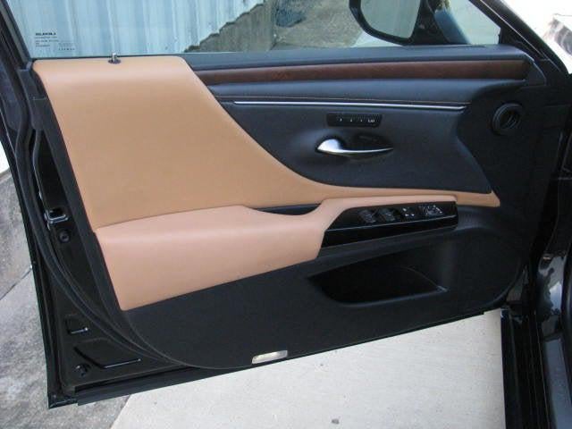 2023 Lexus ES 300h ES 300h