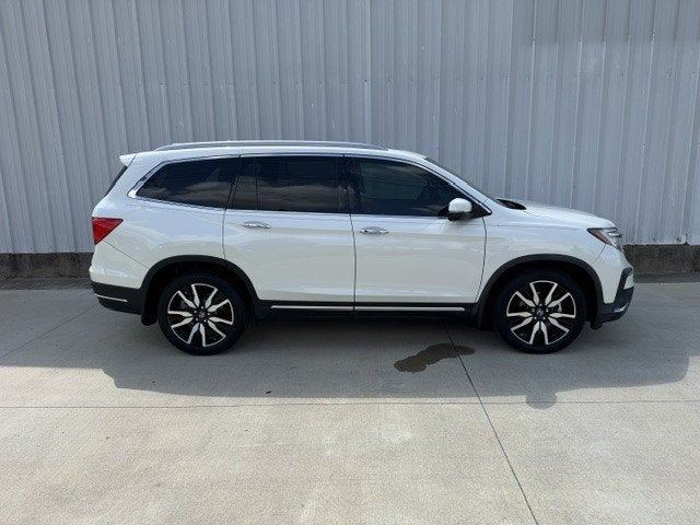 2019 Honda Pilot Touring 8-Passenger