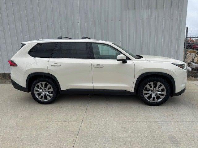 2024 Toyota GRAND HIGHLANDER Limited