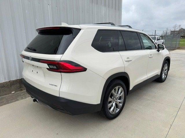 2024 Toyota GRAND HIGHLANDER Limited