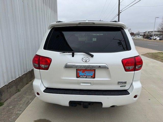 2017 Toyota SEQUOIA 4X4 Platinum