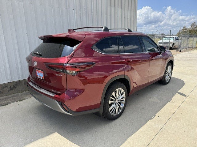 2026 Toyota Highlander Hybrid Hybrid Platinum