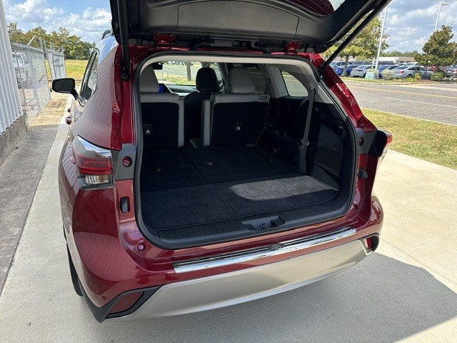 2026 Toyota Highlander Hybrid Hybrid Platinum