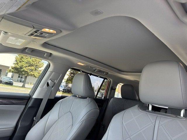 2026 Toyota Highlander Hybrid Hybrid Platinum
