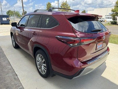 2026 Toyota Highlander Hybrid Hybrid Platinum