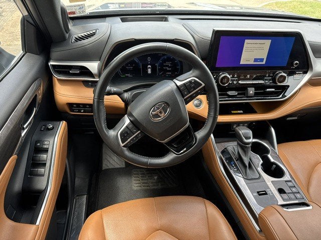 2023 Toyota Highlander Hybrid Hybrid Platinum