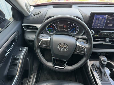 2020 Toyota Highlander Hybrid Platinum
