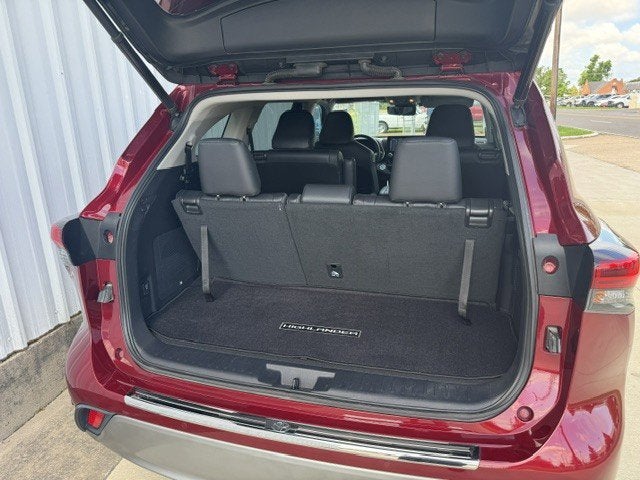 2020 Toyota Highlander Hybrid Platinum