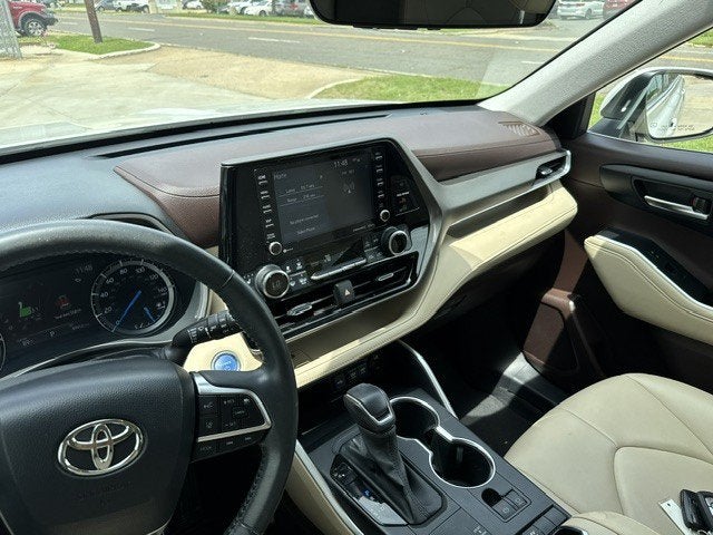 2020 Toyota Highlander Hybrid Hybrid XLE