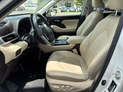 2020 Toyota Highlander Hybrid Hybrid XLE
