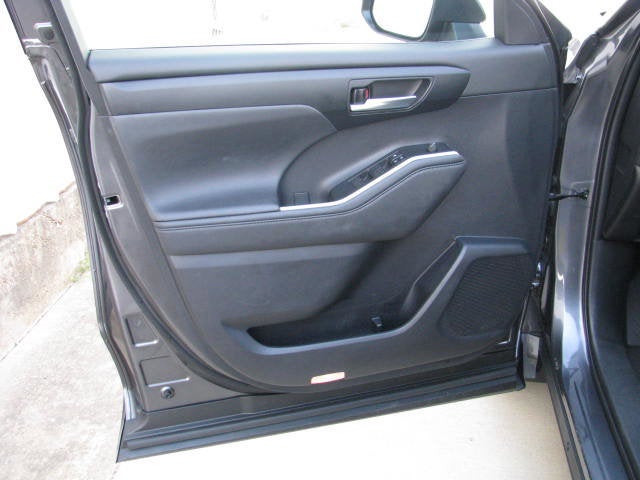 2020 Toyota HIGHLANDER HYBRD Hybrid XLE