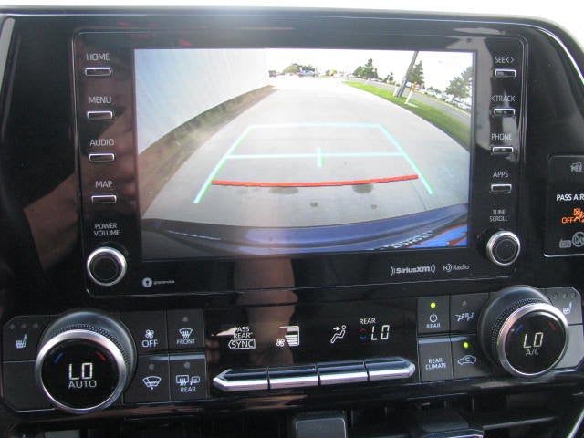 2020 Toyota HIGHLANDER HYBRD Hybrid XLE