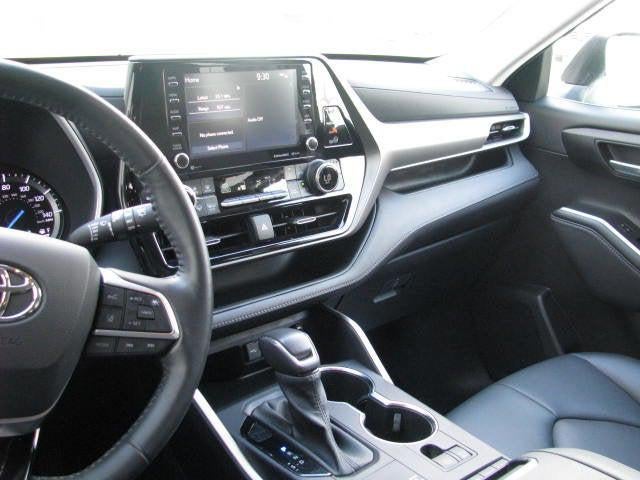 2020 Toyota HIGHLANDER HYBRD Hybrid XLE