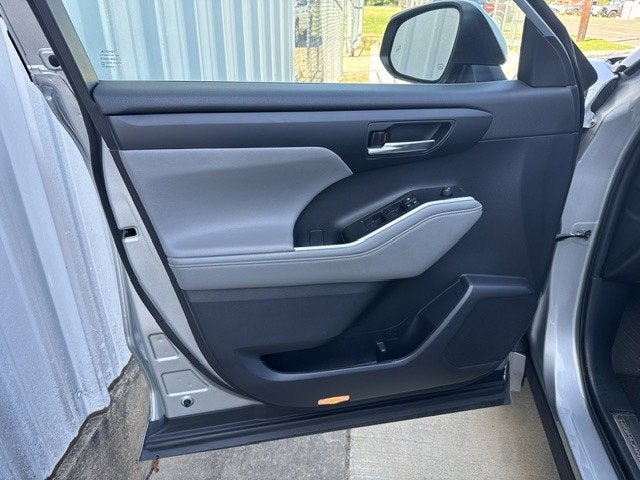 2021 Toyota HIGHLANDER HYBRD Hybrid XLE