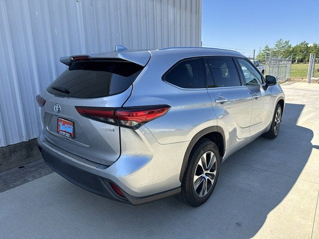 2021 Toyota HIGHLANDER HYBRD Hybrid XLE