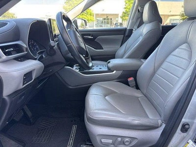 2021 Toyota HIGHLANDER HYBRD Hybrid XLE