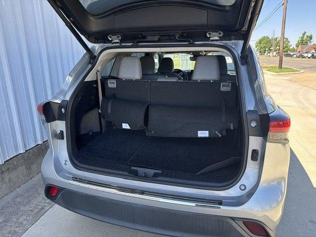 2021 Toyota HIGHLANDER HYBRD Hybrid XLE