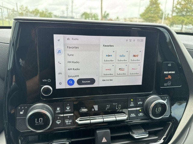 2023 Toyota Highlander XLE