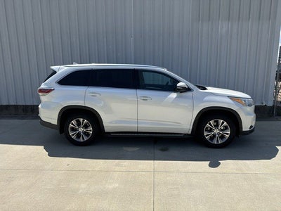 2015 Toyota HIGHLANDER XLE