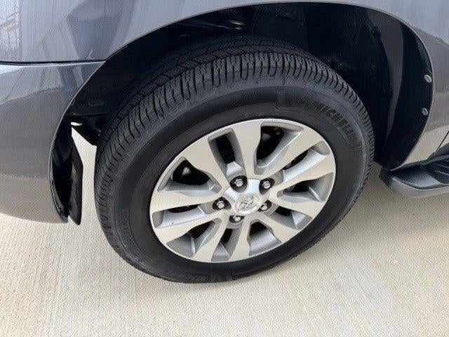 2014 Toyota SEQUOIA 4X2 Limited