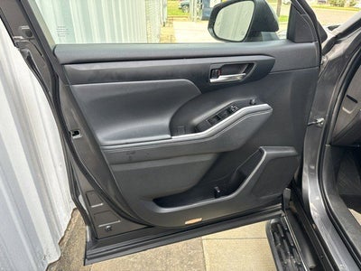 2022 Toyota Highlander XSE