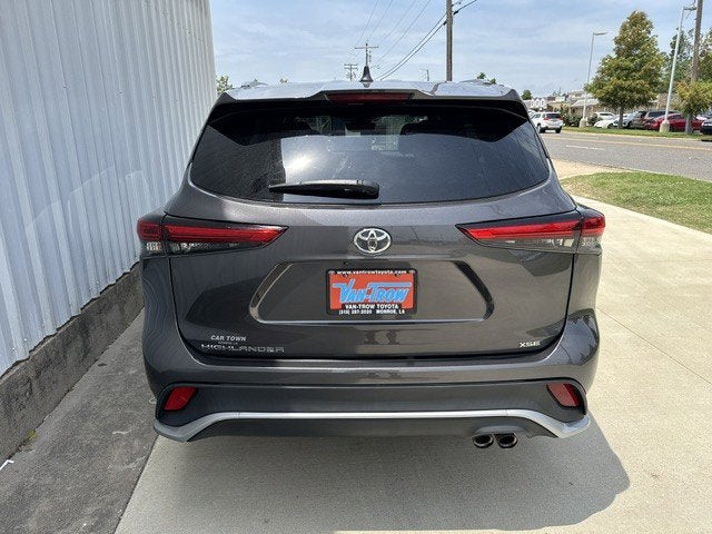 2022 Toyota Highlander XSE