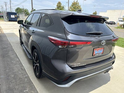 2022 Toyota Highlander XSE