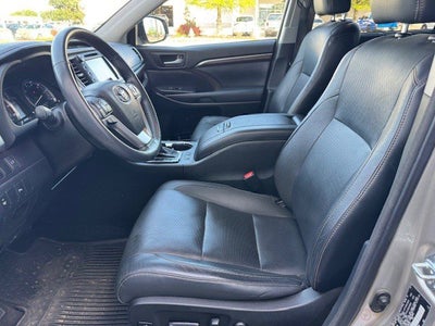 2015 Toyota HIGHLANDER Limited