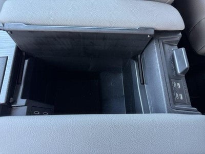 2025 Toyota Sienna XLE 8 Passenger