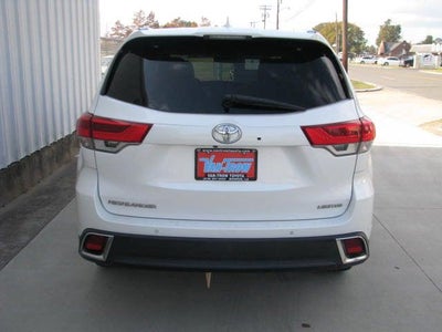 2019 Toyota HIGHLANDER Limited