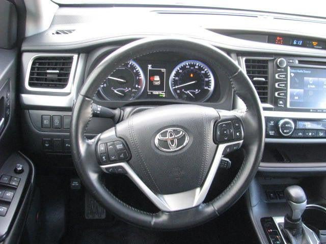 2018 Toyota HIGHLANDER Limited
