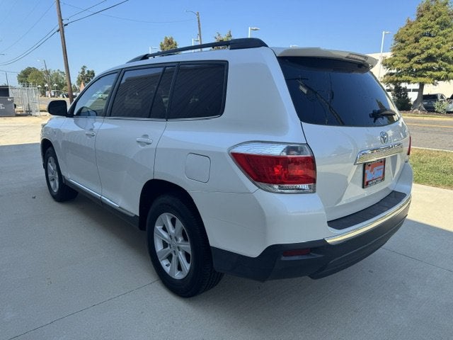 2013 Toyota HIGHLANDER Plus