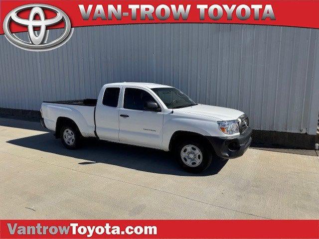 2010 Toyota TACOMA 4X2 2WD Access I4 AT (Natl)