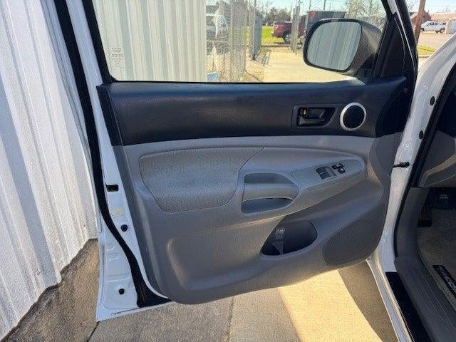 2010 Toyota TACOMA 4X2 2WD Access I4 AT (Natl)