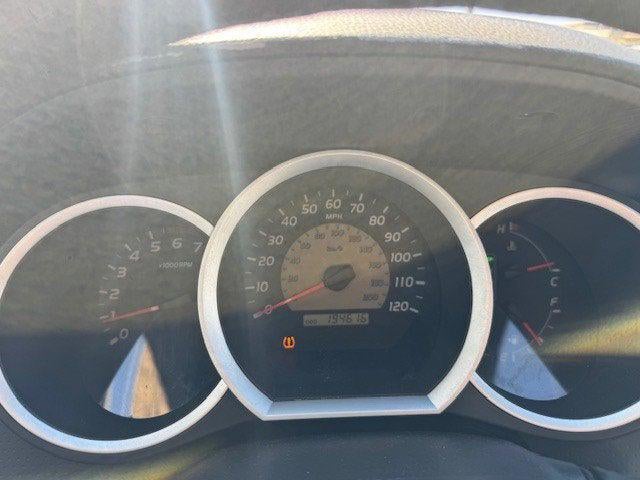 2010 Toyota TACOMA 4X2 2WD Access I4 AT (Natl)