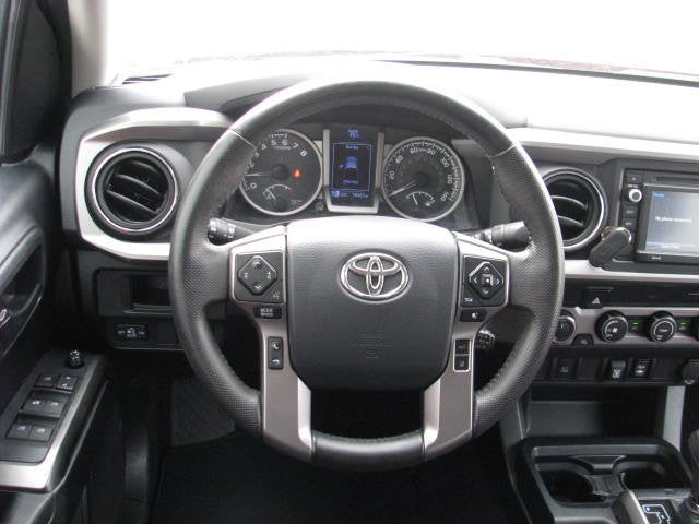 2019 Toyota TACOMA SR5 SR5