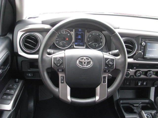 2019 Toyota TACOMA SR5 SR5