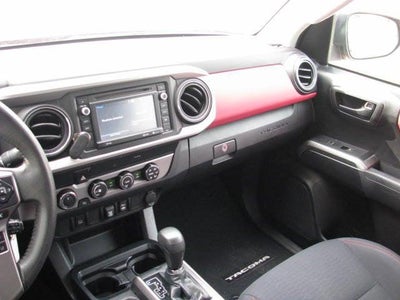 2019 Toyota TACOMA SR5 SR5