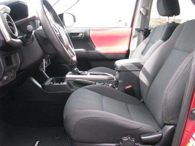 2019 Toyota TACOMA SR5 SR5