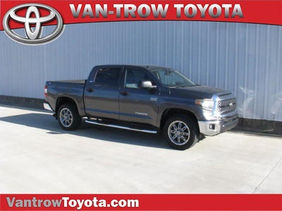 2018 Toyota TUNDRA 4X4 SR5