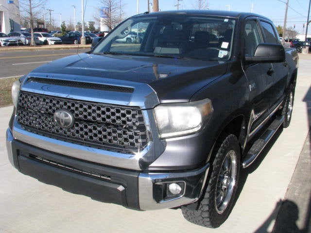2018 Toyota TUNDRA 4X4 SR5