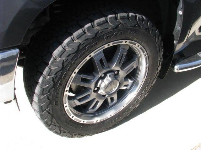 2018 Toyota TUNDRA 4X4 SR5