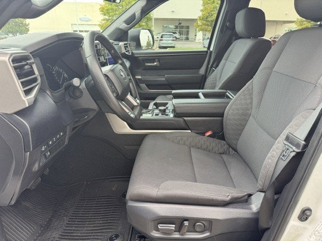 2025 Toyota Tundra 4WD Base