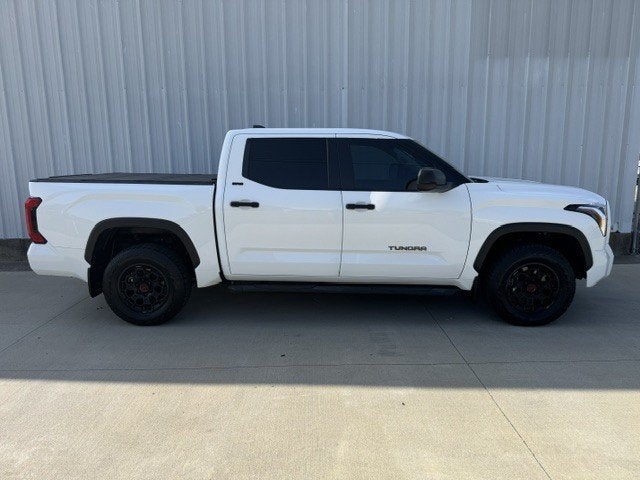2024 Toyota Tundra 4WD SR5