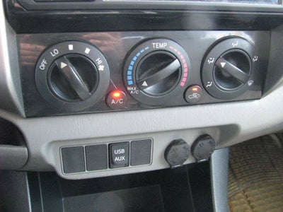 2013 Toyota TACOMA 4WD Double Cab LB V6 AT (Natl)