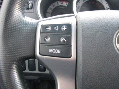 2013 Toyota TACOMA 4WD Double Cab LB V6 AT (Natl)