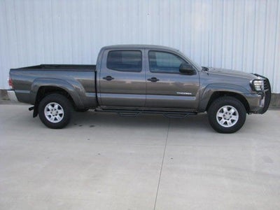 2013 Toyota TACOMA 4WD Double Cab LB V6 AT (Natl)