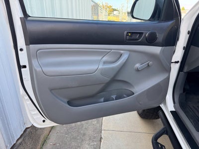 2013 Toyota TACOMA Base