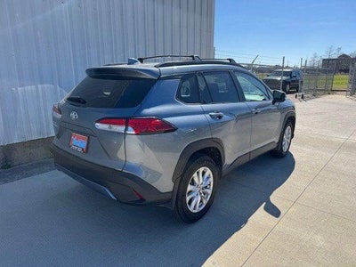 2024 Toyota Corolla Cross LE